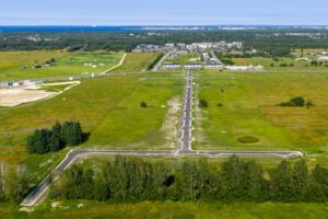 251201 AvalonEstates müüs Tiskreõues asuvad neli kinnistut arendusettevõttele Eco Advice Kinnisvara