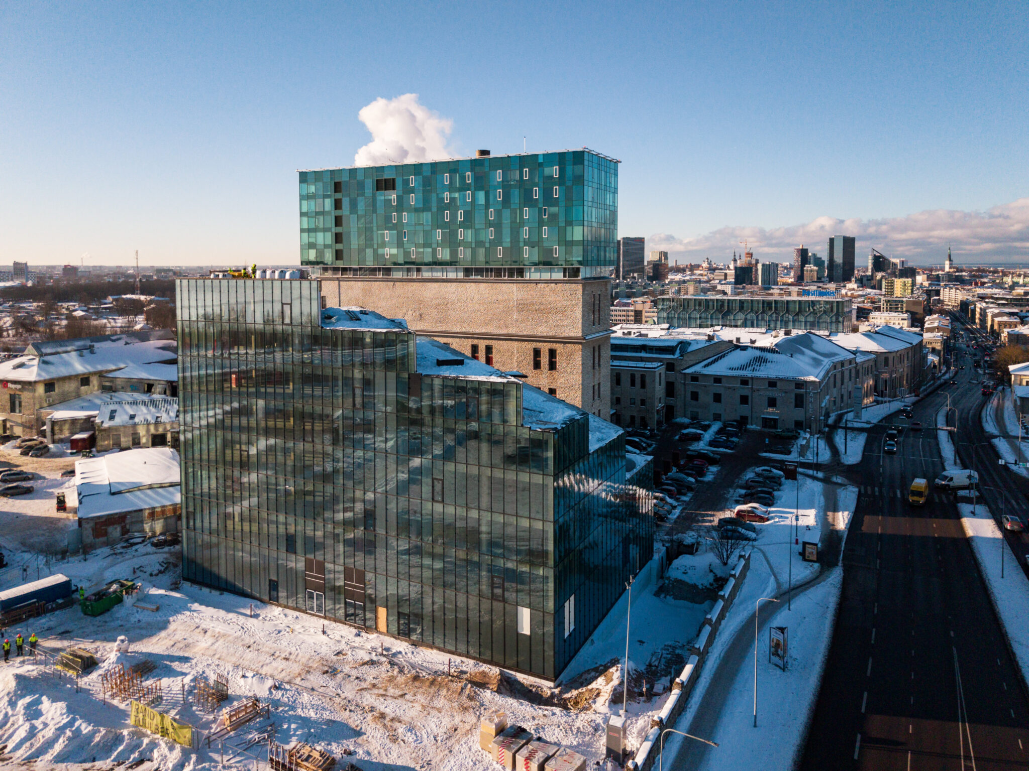 260130 Fahle puidust kõrghoone eksklusiivsemad pinnad püstitasid üürihinna rekordeid 3