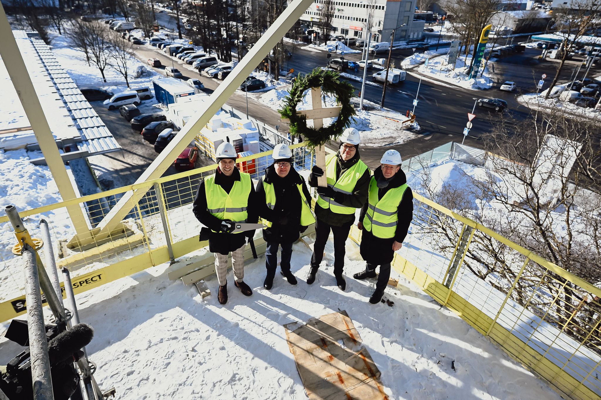 260219 Huvikeskuse Kullo uuelt hoonelt toodi alla sarikapärg 1