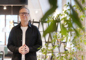 Invego, Kristjan-Thor Vähi