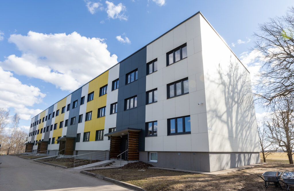 260402 Tammiku alevikku kaunistab soe ja rõõmus kortermaja 3