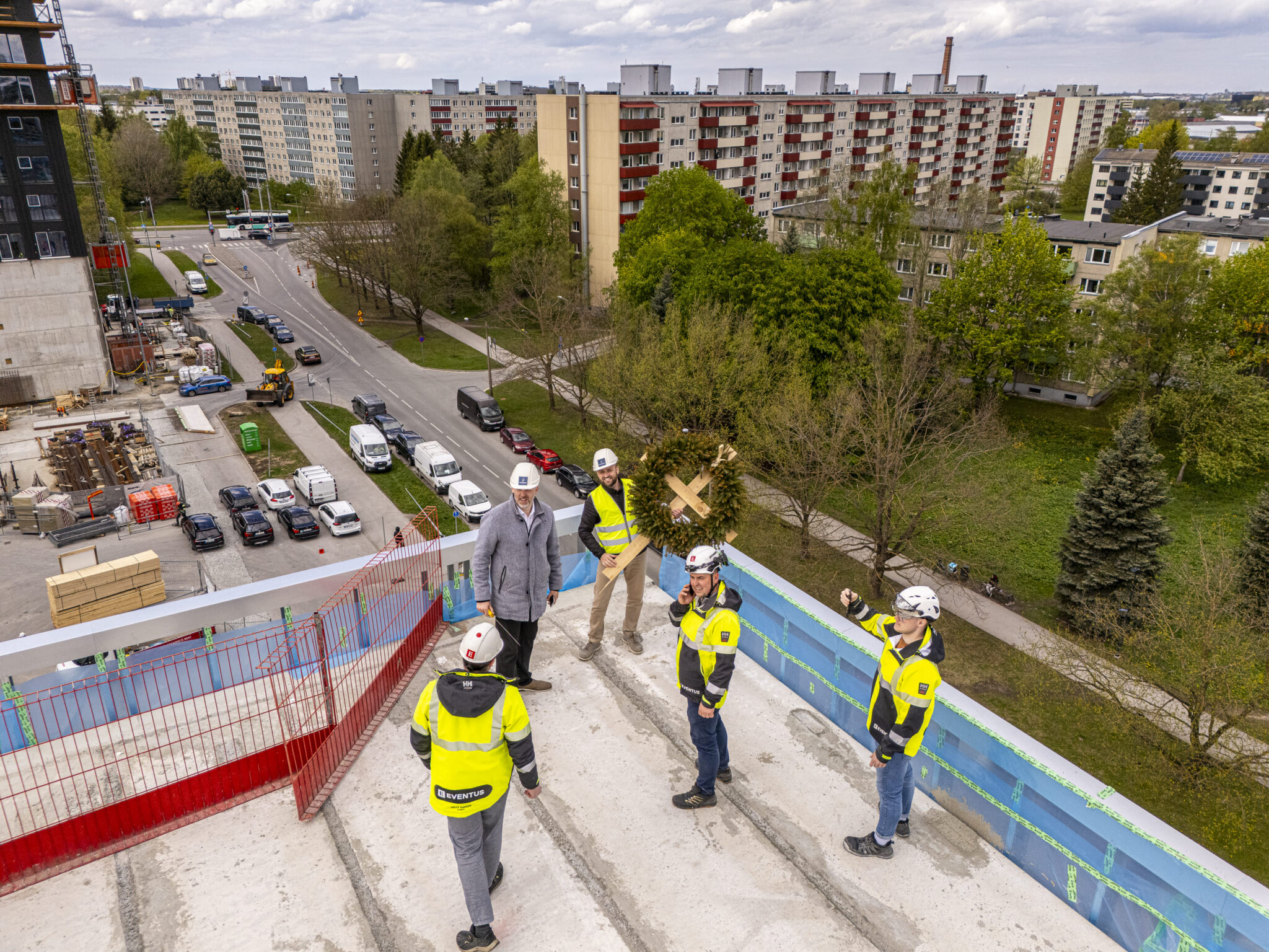 260515 Mustamäele kerkib uus süda – 15 miljoni eurone tervisemaja jõudis sarikapeoni 2